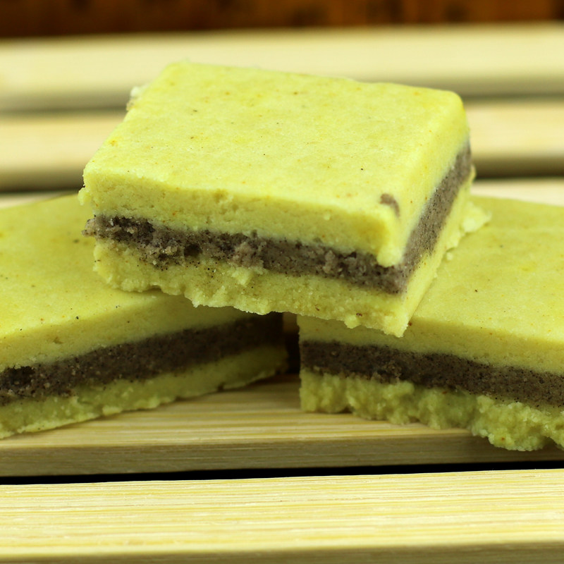 买2盒包邮云南特产正宗会泽绿月中桂绿豆糕500克传统糕点小吃零食