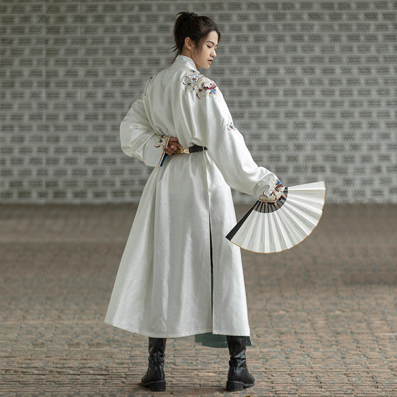 重回汉唐麒麟唐制圆领袍正品汉服