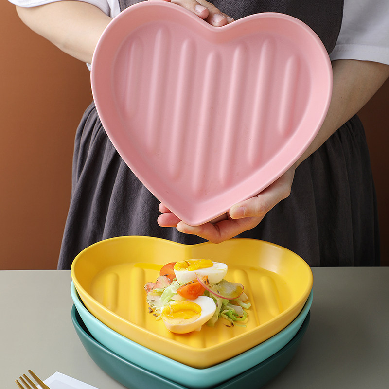盘子创意早餐餐盘陶瓷爱心造型个性家用烘焙盘