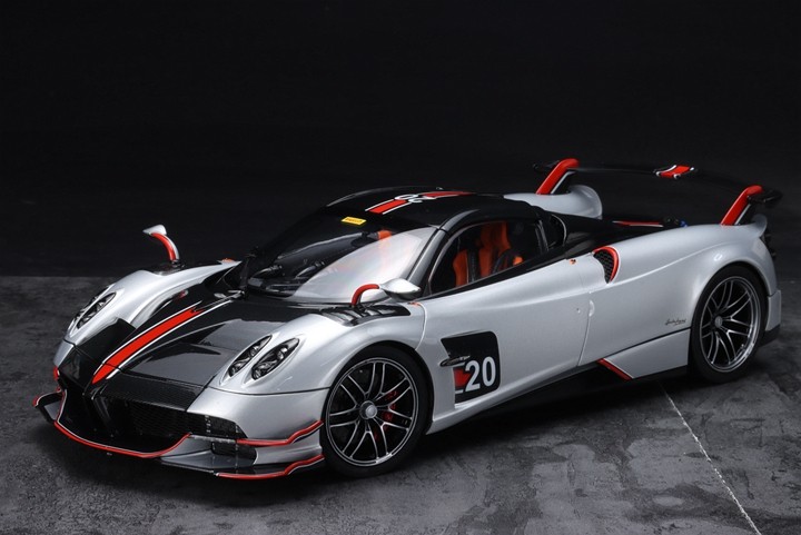 lcd1帕加尼花雅bcroadster敞篷红色合金全开车模火车