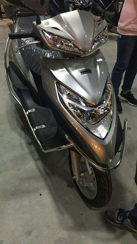 原装新大洲本田摩托车迪奥u sdh125t-35转向向后壳仪表壳摩托车外壳