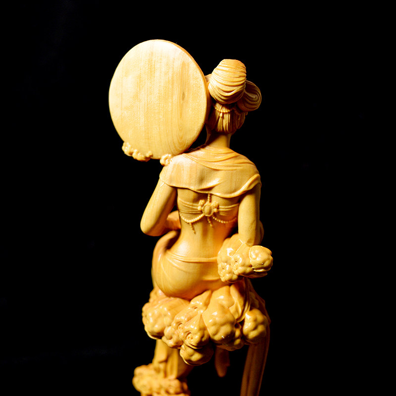 黄杨木中式中秋嫦娥奔月仕女工艺品摆件家居美女仙女木雕