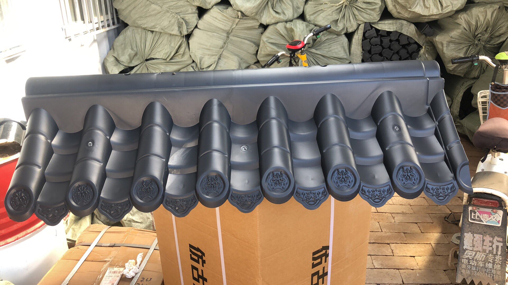 中式仿古一体双面围墙墙头压顶瓦树脂塑料外院墙瓦片压顶帽装饰瓦