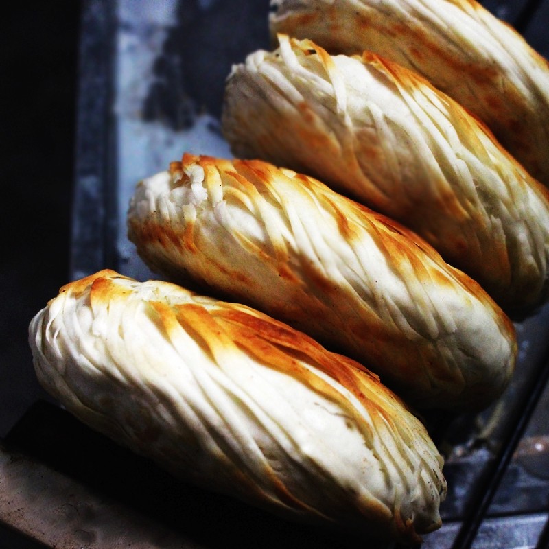 肉夹馍饼饼胚肉夹馍速冻饼冻饼胚潼关千层饼手工整箱120个包邮