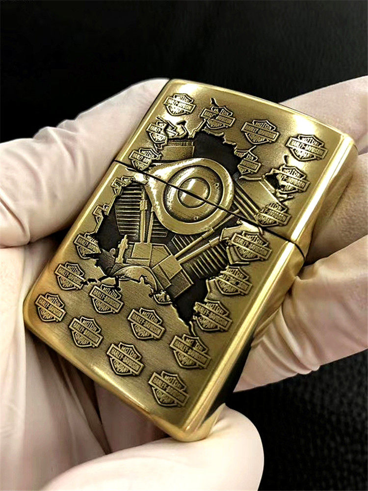 打火机zippo纯铜盔甲精雕3d哈雷发动机收藏正版zippo