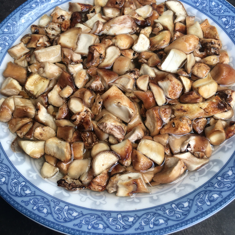 香菇单双剪菌脚干货丁香菇柄粒碎脚散装500g香菇类