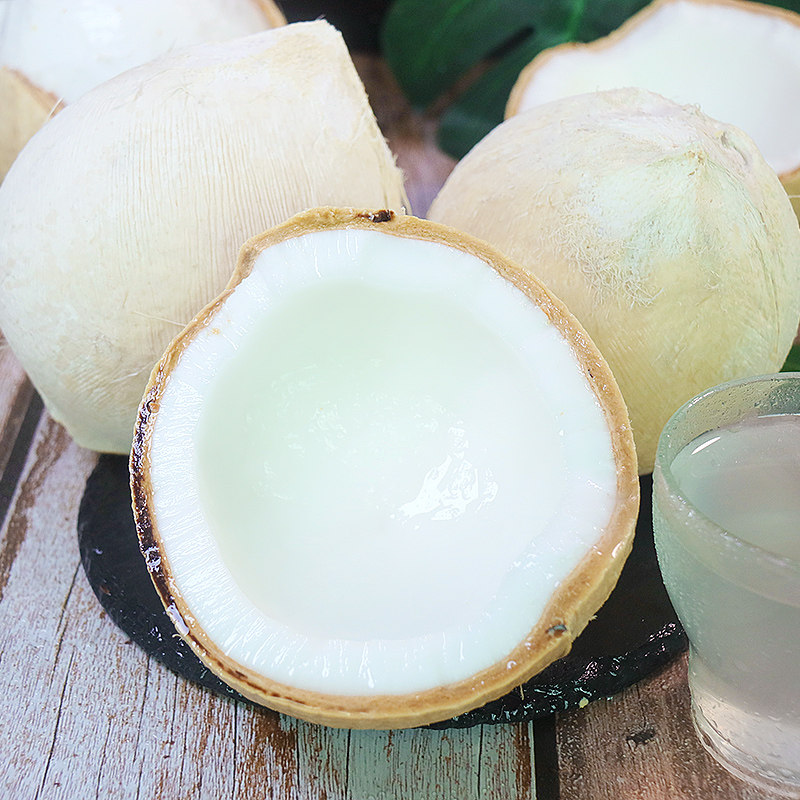 椰子海南新鲜香椰去皮椰青小奶孕妇水果椰皇包椰青