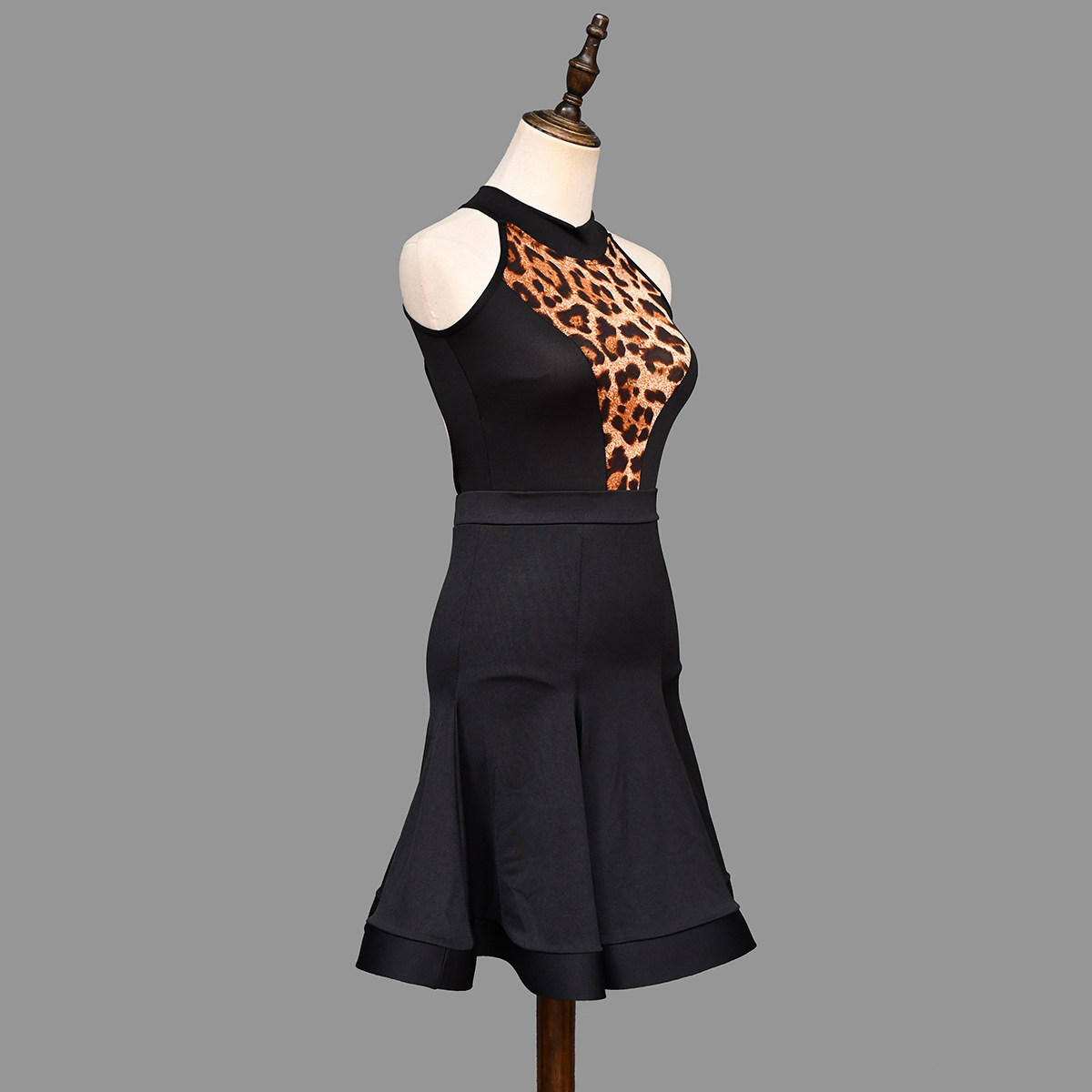 拉丁服装成人鱼骨专业伦巴拉丁舞裙大裙摆比赛服拉丁舞练习套装