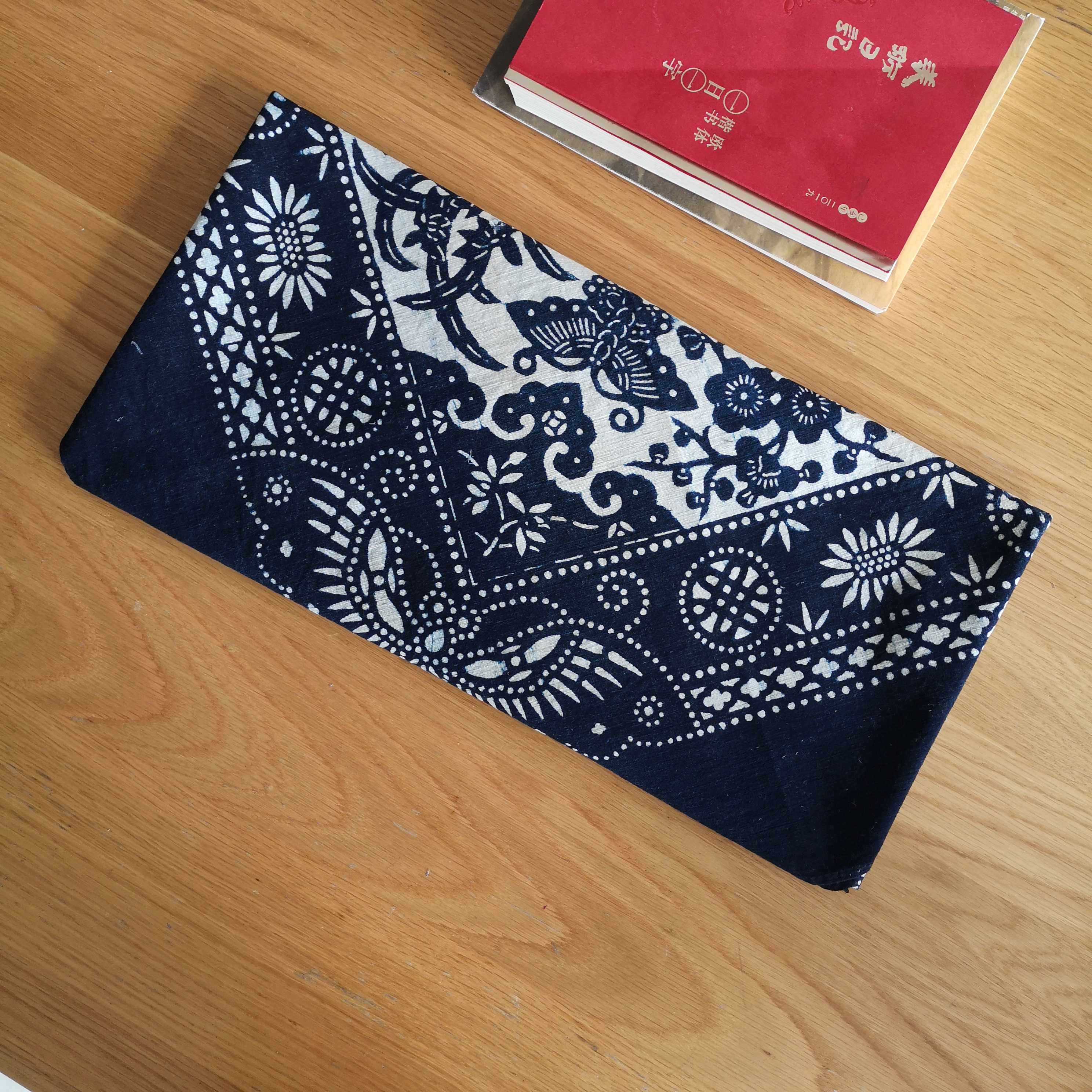 民国江南蓝底青花花布桌旗染品物件茶室民宿摆件