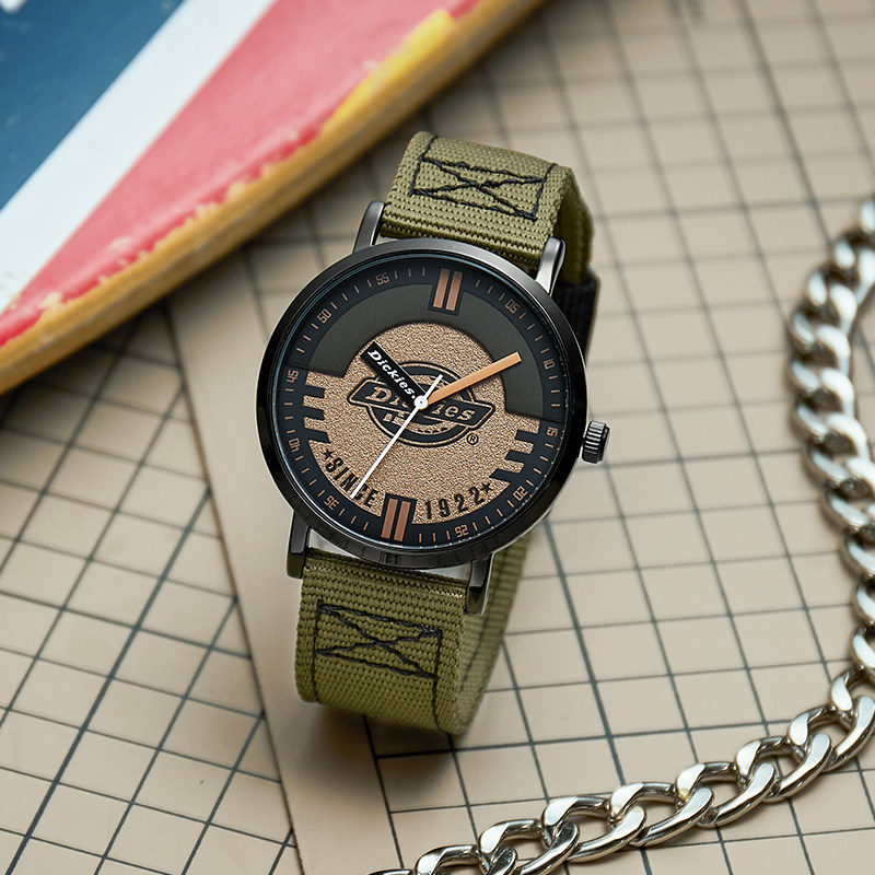 dickies撞色尼龙石英手表300元送男友学生党礼物