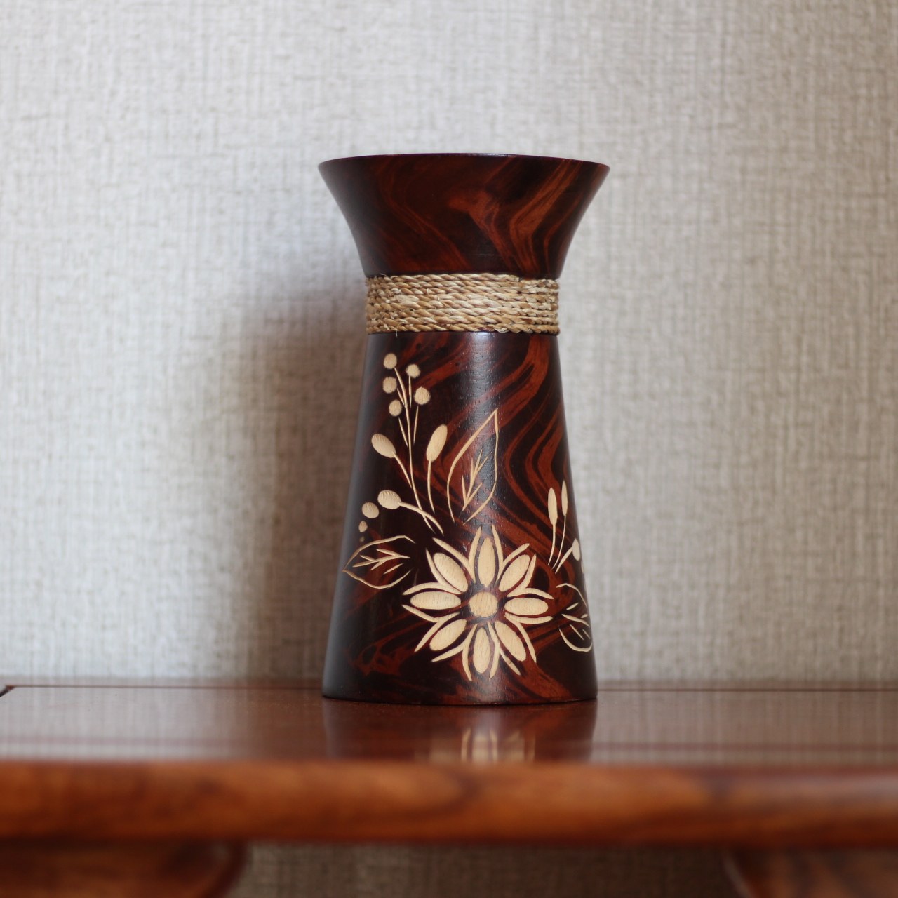 东南亚木头刻绘工艺品木雕花瓶摆件家居装饰泰国芒果木雕