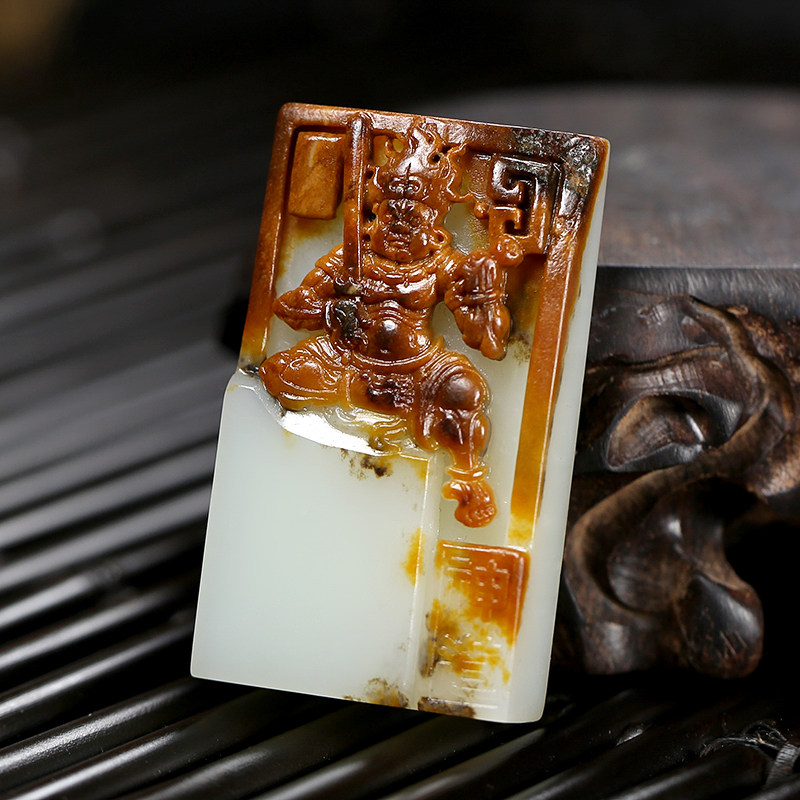 昌泰泰祥新疆和田玉火火神挂牌白玉籽料男女款颈饰