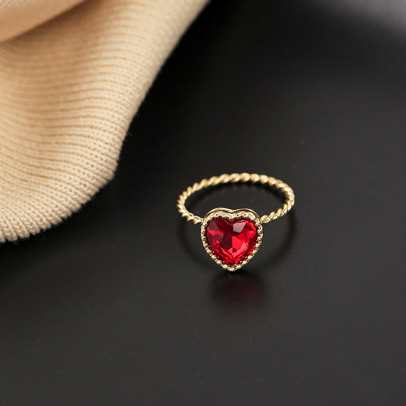 红宝石桃爱心形戒指时尚个性ins食指网红单身戒指