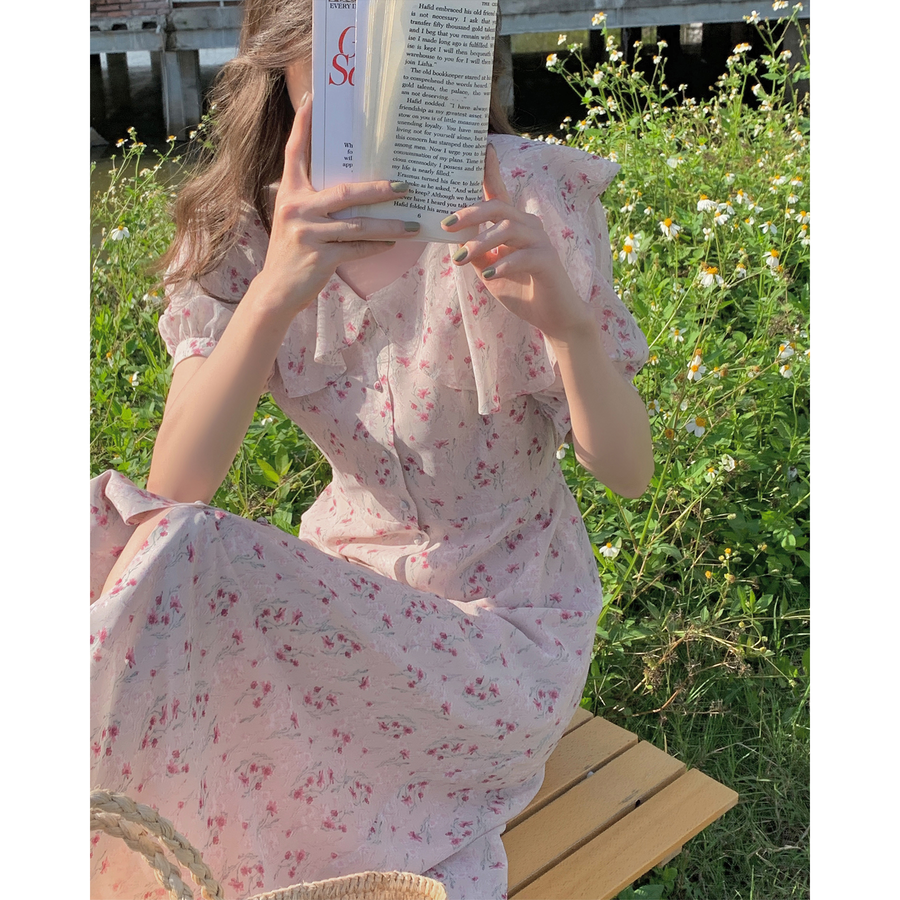 粉雾海/显瘦纸片裙 碎花雪纺连衣裙女夏季裙子法式收腰长裙新2022