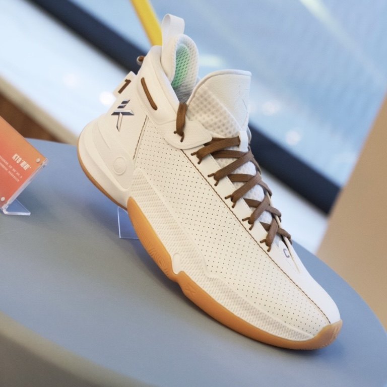 亲测~炫火体育 安踏kt9 克莱汤普森9代碳板实战篮球鞋112341101-来自