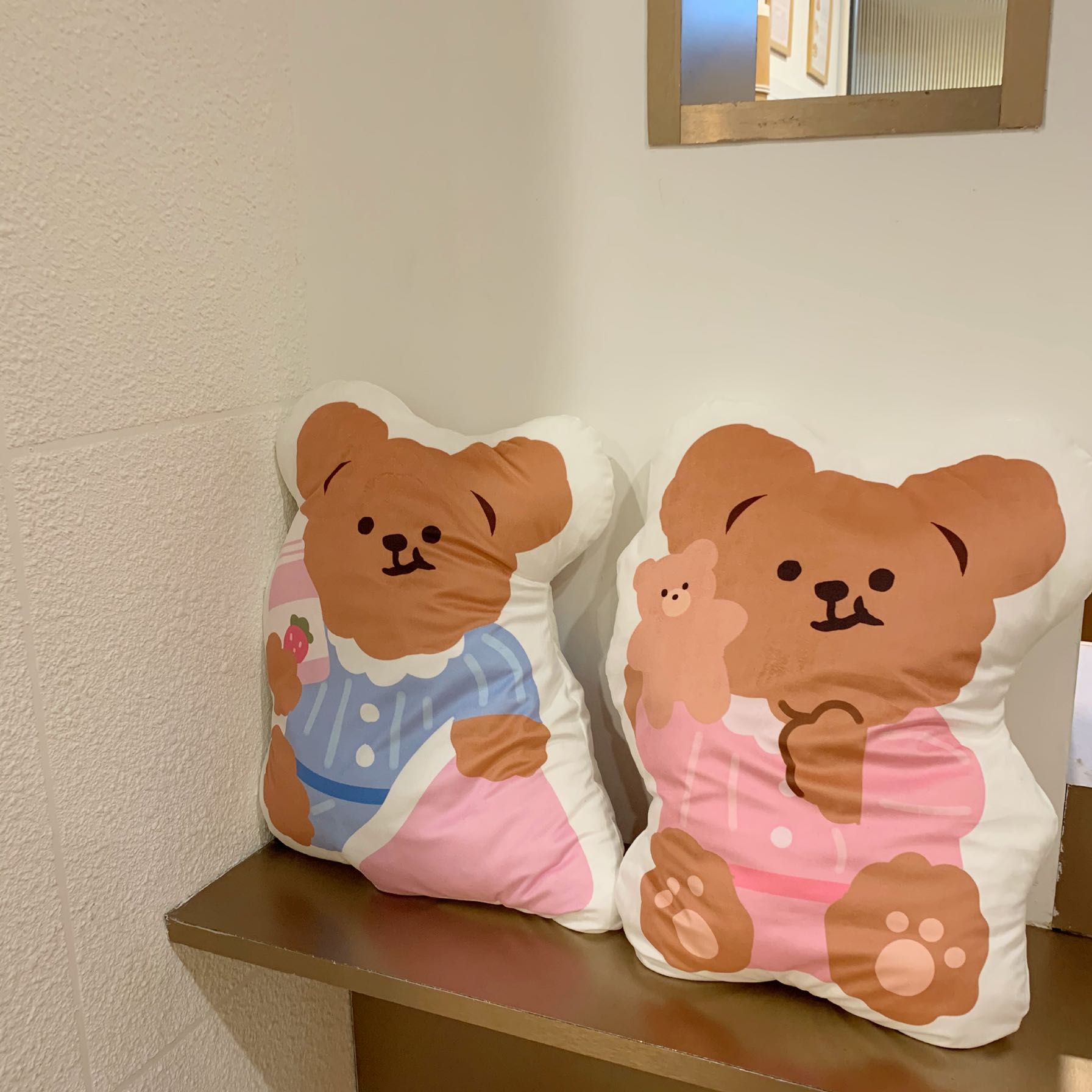 抱枕少女月神原创自制可爱小熊睡衣情侣熊汽车创意抱枕