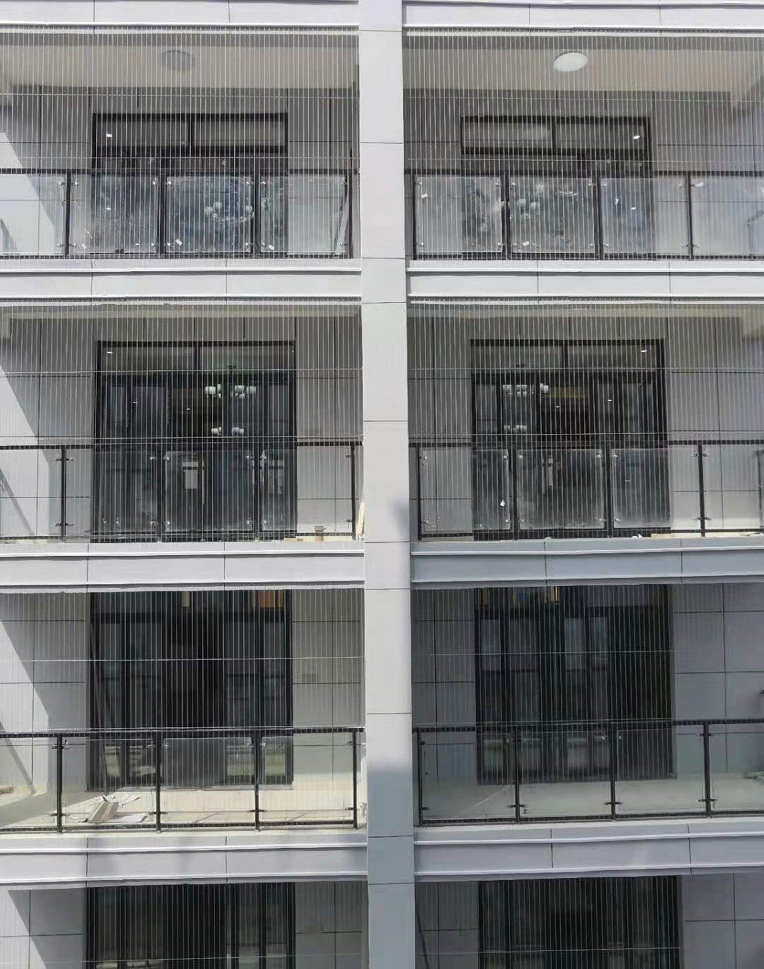 防盗阳台隐形武汉防护网防护栏网护报警器防盗窗