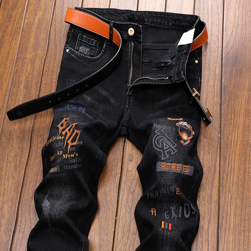 牛仔裤男2021年新款刺绣潮流修身小脚男款秋冬款加绒加厚男士裤子