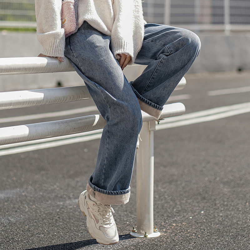 茉语家加绒牛仔裤女2021年新款宽松显瘦阔腿春秋高腰港风直筒裤子