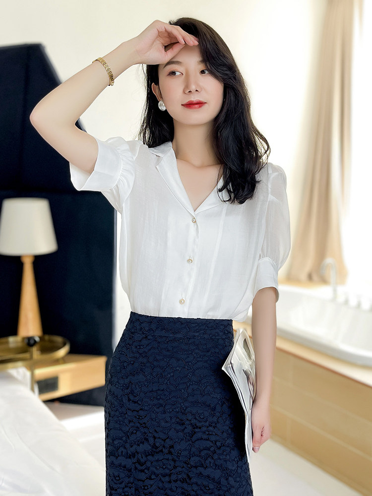 白色雪纺衬衫女夏短袖港风领薄款轻熟职业气质衬衫
