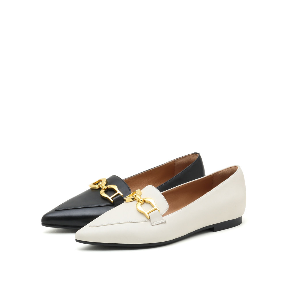 millies妙丽2022春季新款尖头马衔扣浅口女奶油平底单鞋