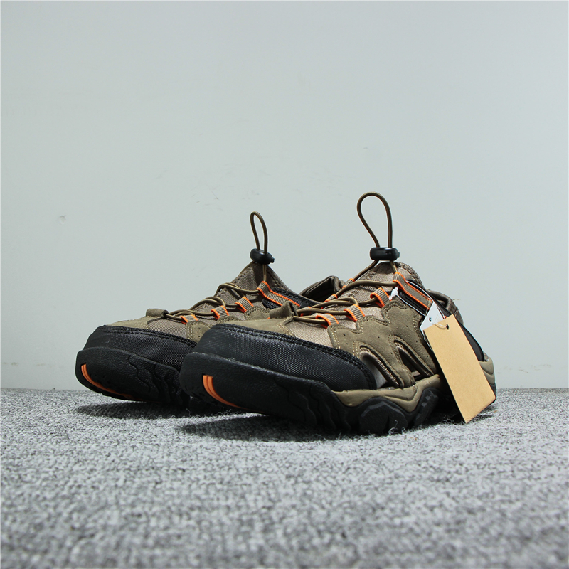 捡漏外贸出口英国原单男士休闲包头防撞凉鞋夏季透气休闲pu沙滩鞋