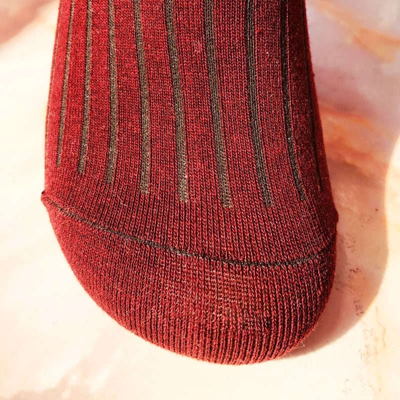 纯棉本命年深红色男袜子薄款全棉春季夏季男款潮流酒红色中筒枣红