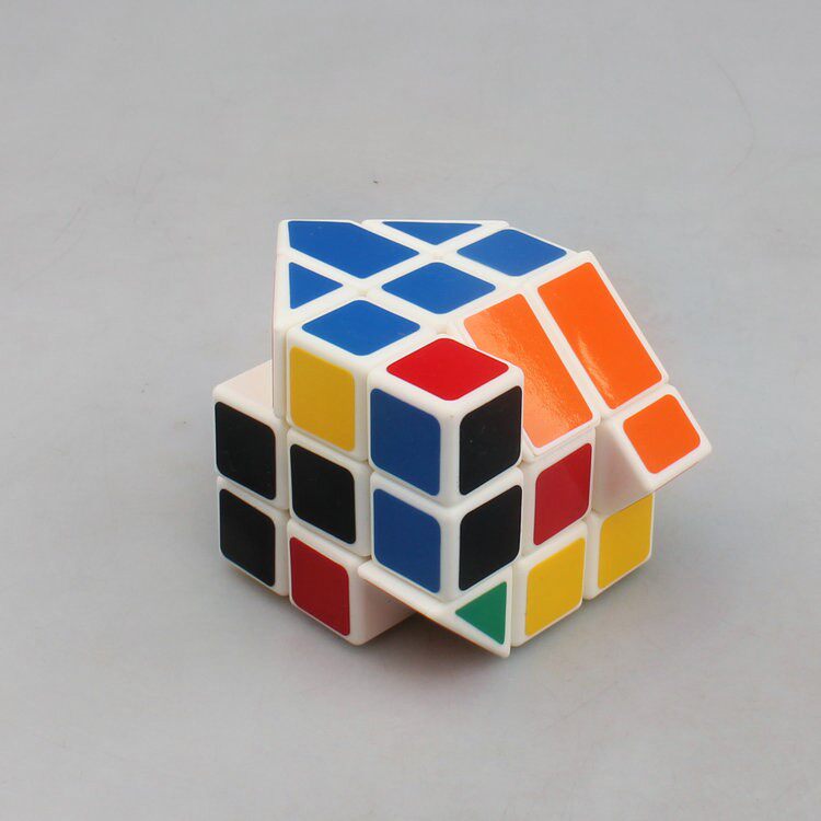 魔方梯色三阶魔屋1号magichouse一个烟囱变形魔方