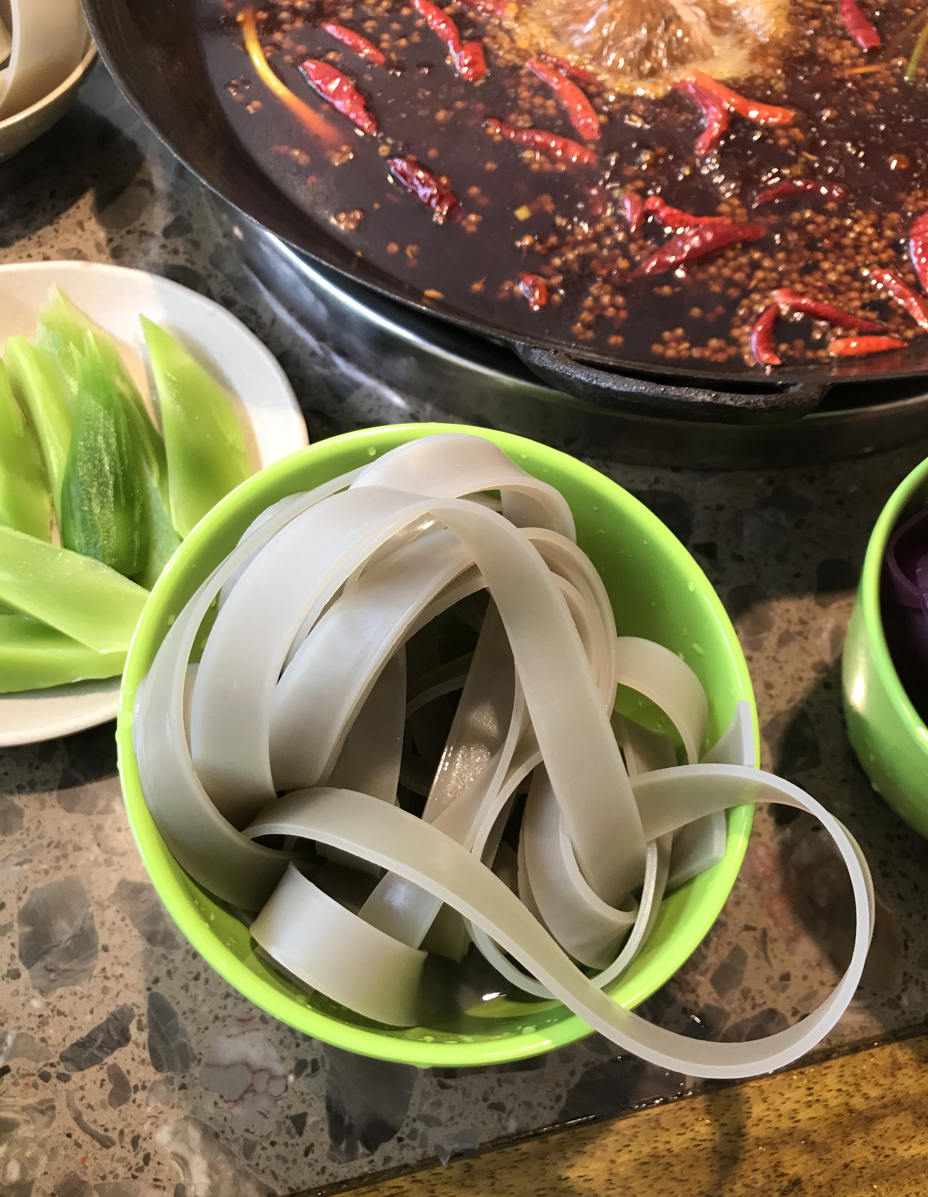 【广威食品】特产正宗武隆苕粉手工粉宽粉苕皮粉皮火锅苕粉酸辣粉