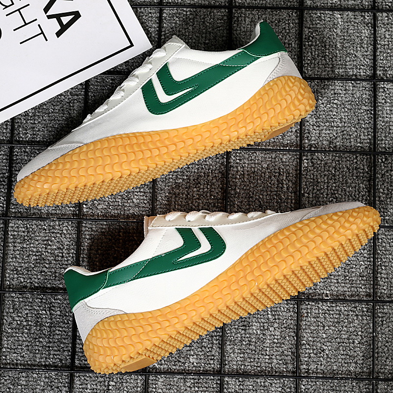 牛筋底板鞋男大码男鞋潮牌45运动休闲小白阿甘鞋帆布透气旅游鞋46