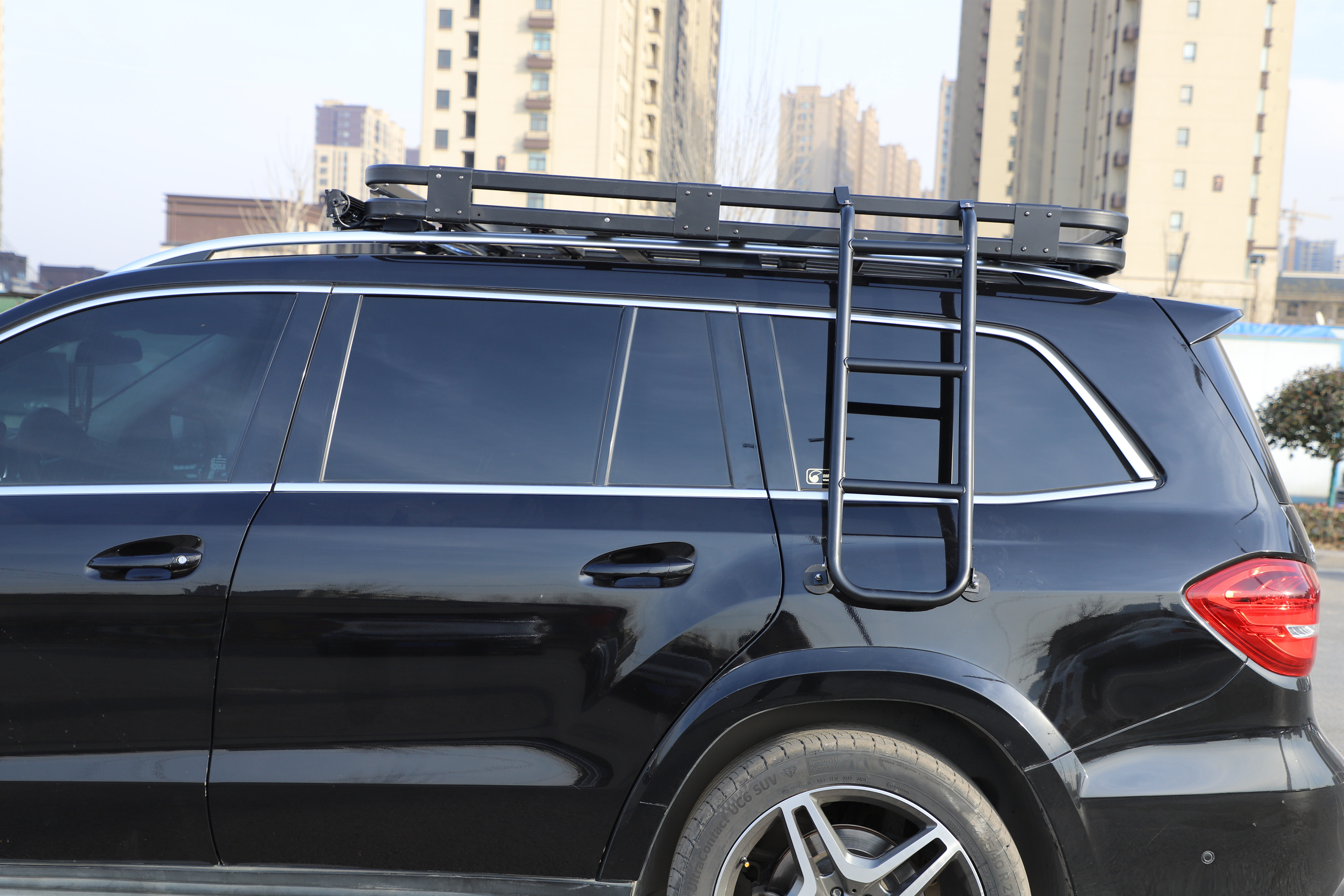 车顶通用行李架爬梯行李框尾梯车载旅行架侧梯车顶架