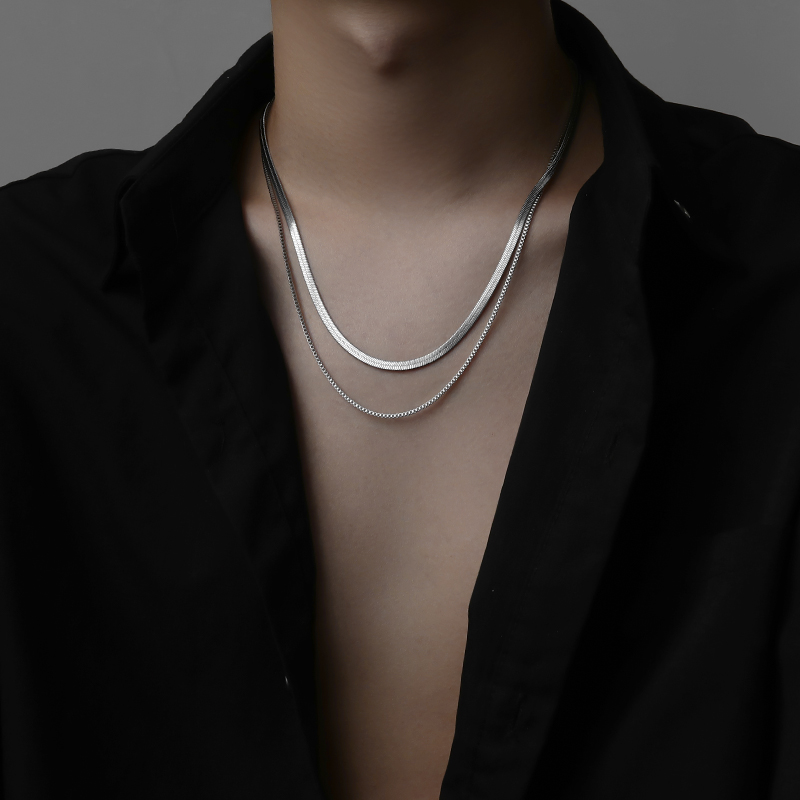 锁骨禁欲项链男潮小众高级夏季双层蛇骨简约项链