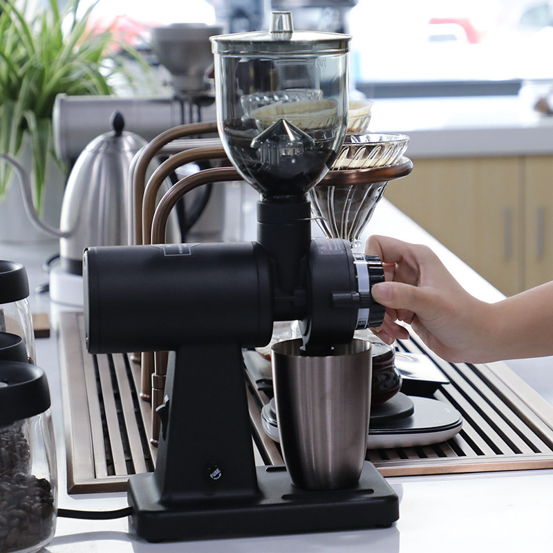 台湾平行咖啡意式手磨豆机电动锯齿601n进口飞马磨豆机