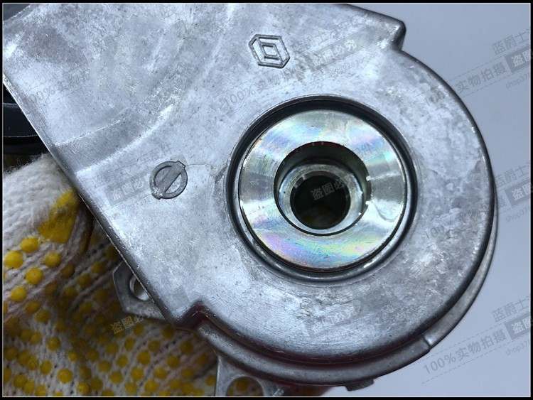 新奇骏新轩逸调整涨紧轮皮带发电机天籁骐达新骐达新天籁涨紧轮