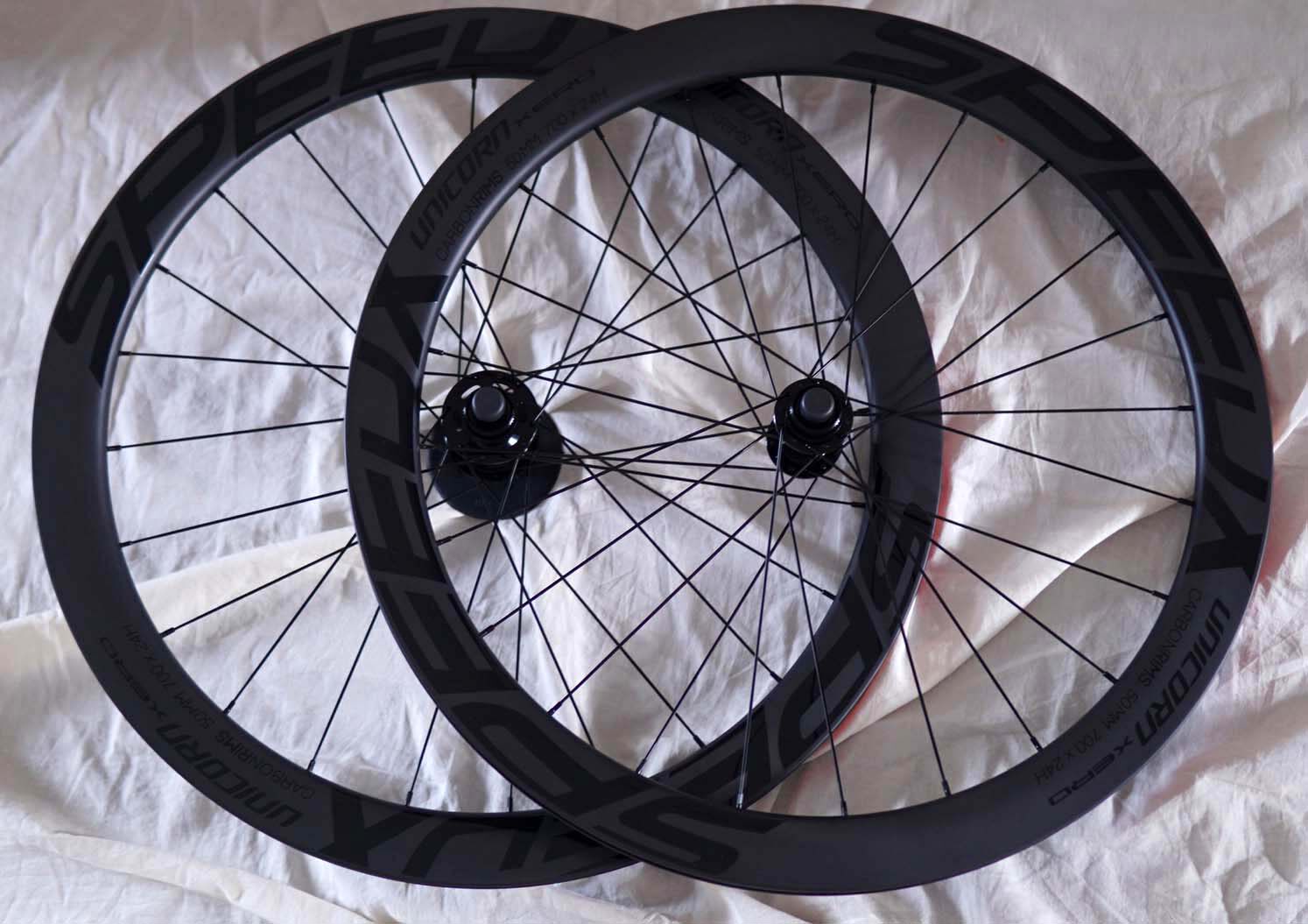 特价speedx碳纤维开口碳刀自行车野兽公路轮组碟刹桶自行车轮组