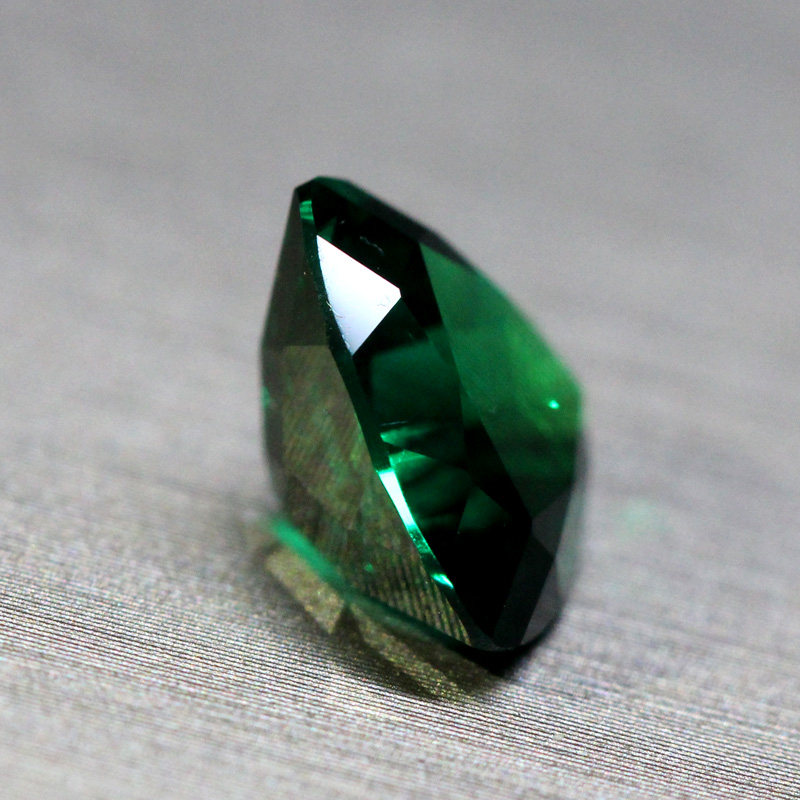 三角形祖母绿裸石赞比亚祖母切面绿宝石碧玺戒指吊坠其他