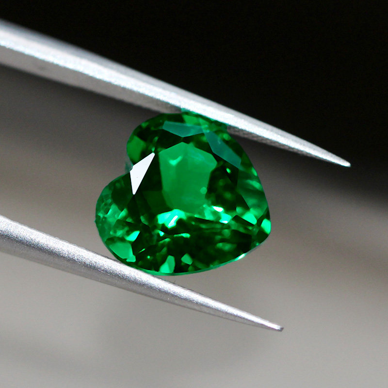 心形祖母绿裸石沃顿哥伦比亚绿宝石绿碧玺色戒指吊坠其他