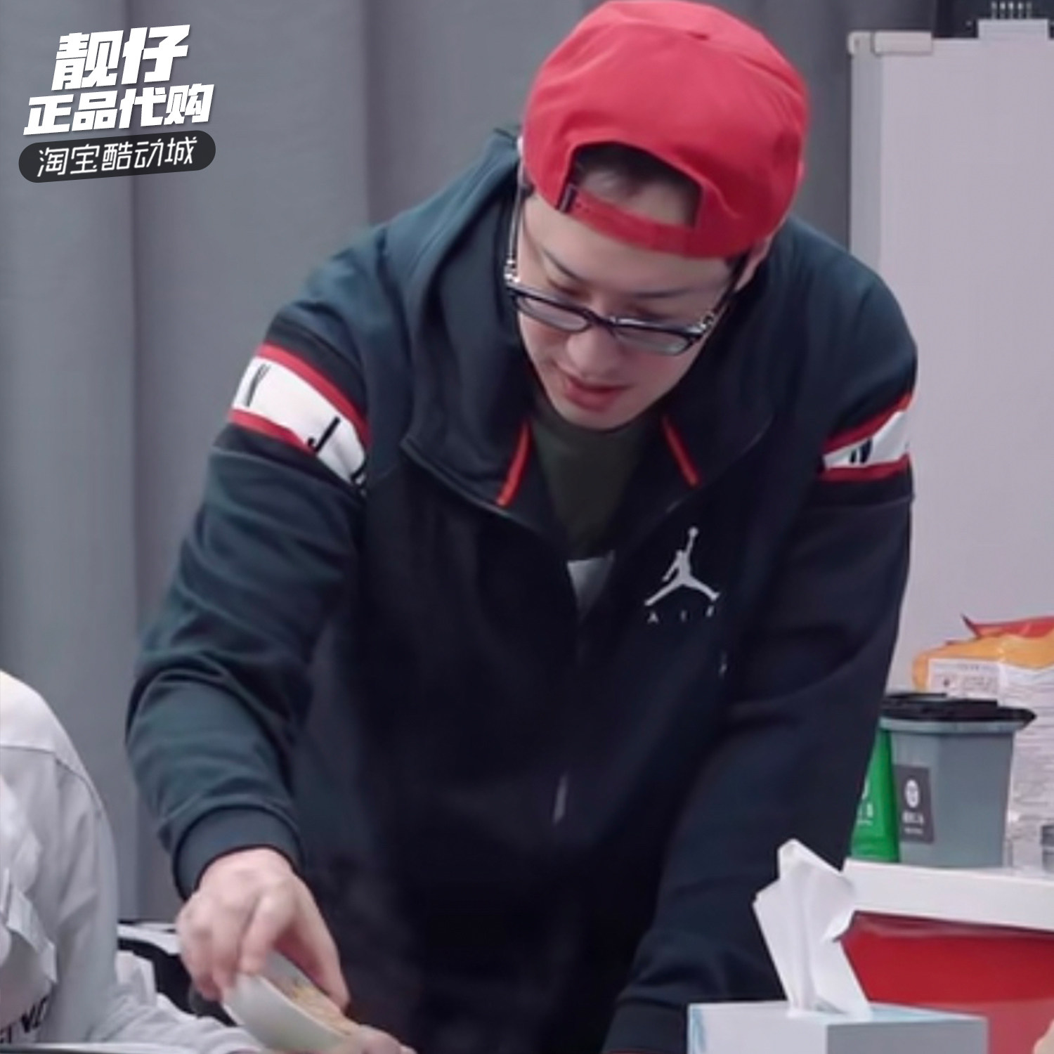 nike耐克jordan乔丹外套男女潘玮柏同款运动aj运动茄克