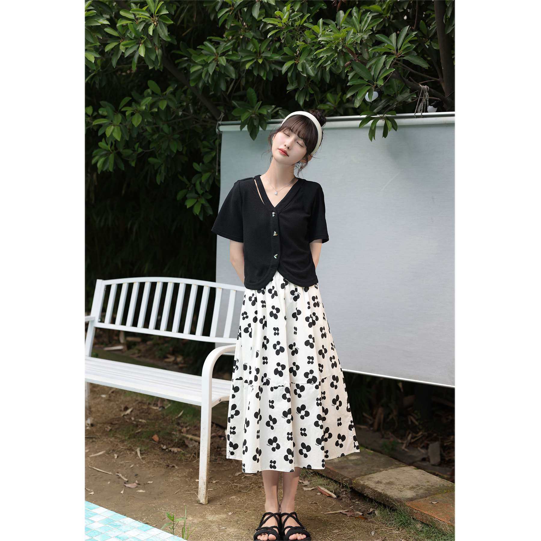 向南白色碎花高腰半身裙女2022年夏季新款百搭服饰包装