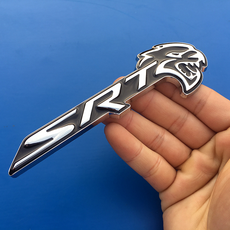 道奇挑战者车贴吉普牧马人srt金属车标中网改装汽车装饰贴