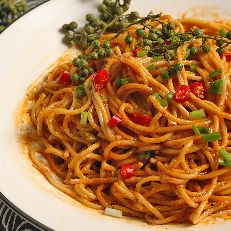 藤椒热干湖北特产椒麻干拌面非油炸干碱面带冲泡方便面