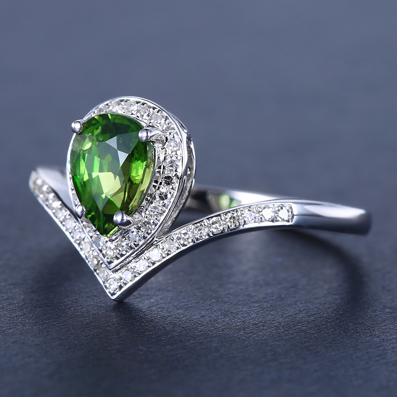 意禄镶嵌色彩绿色钻石珠宝金镶嵌18k戒指蓝宝石手饰