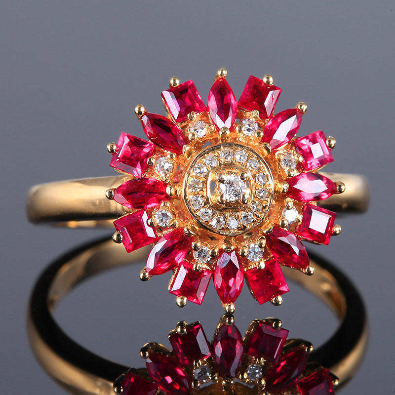意禄镶嵌款彩设计太阳花钻石珠宝金镶嵌18k戒指手饰