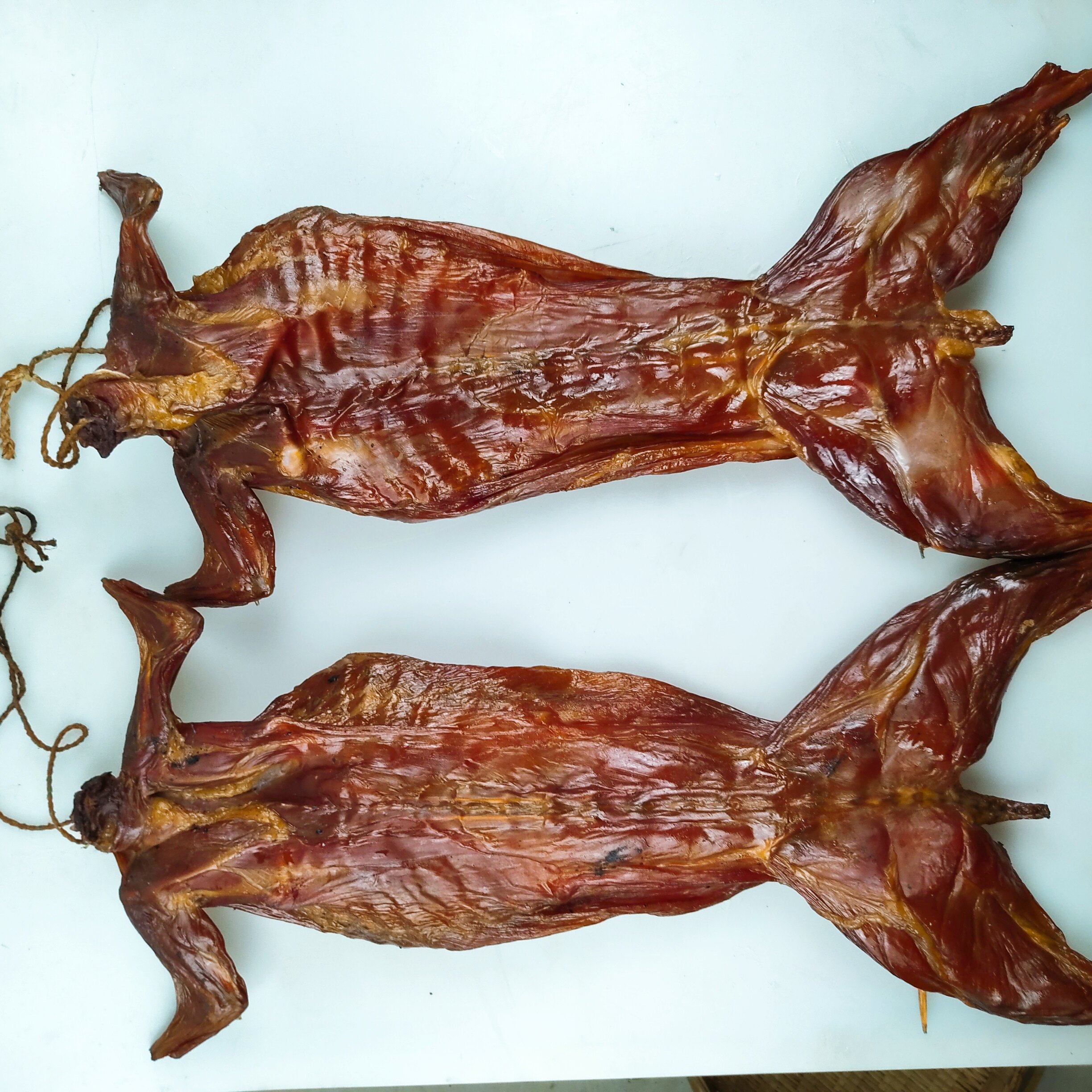 腊兔湖南特产风干腊香手工新货兔肉柴火烟熏兔肉干