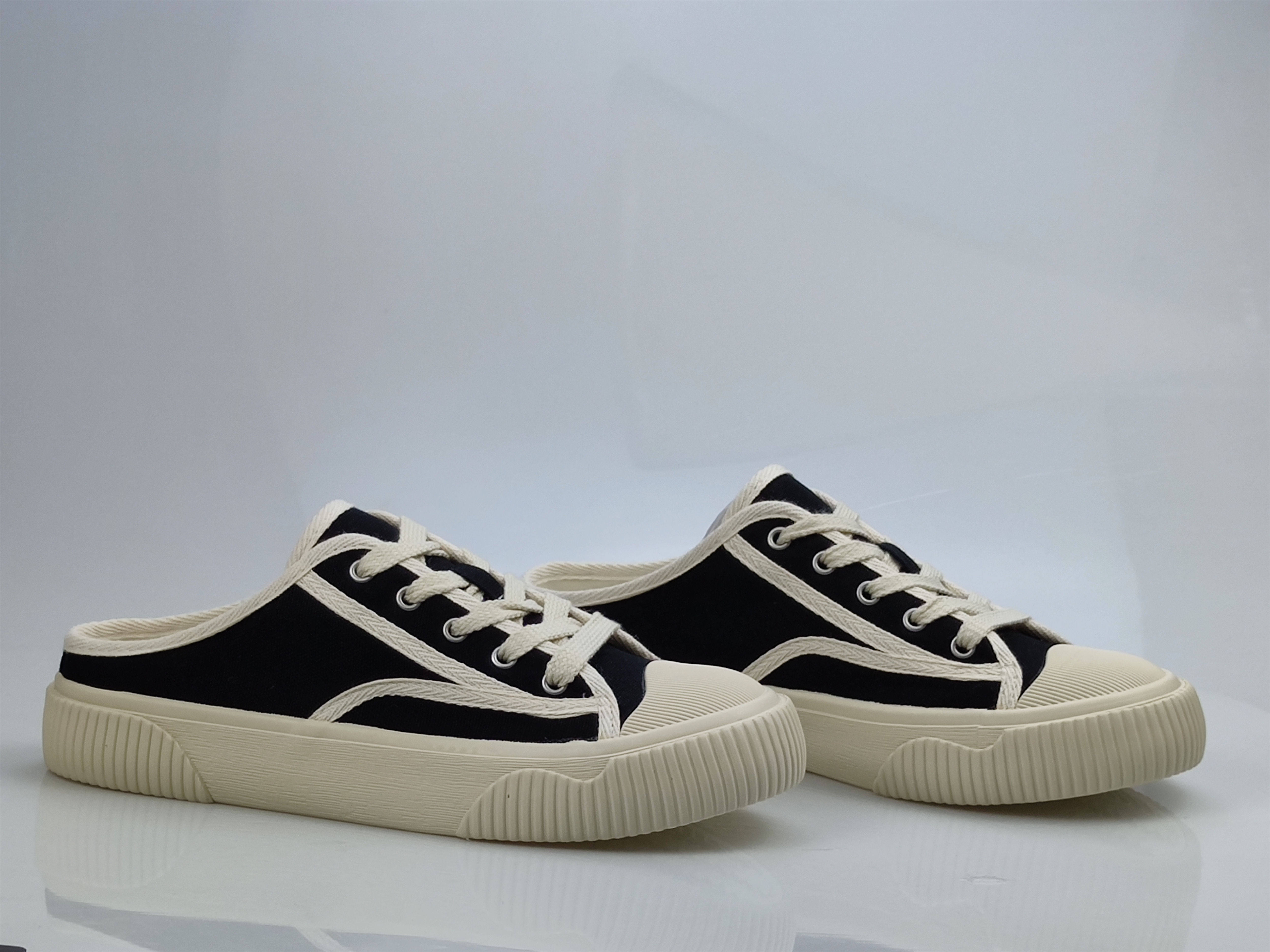 hotwind热风帆布鞋小白鞋半托女鞋全新正品春秋新款韩版休闲平跟