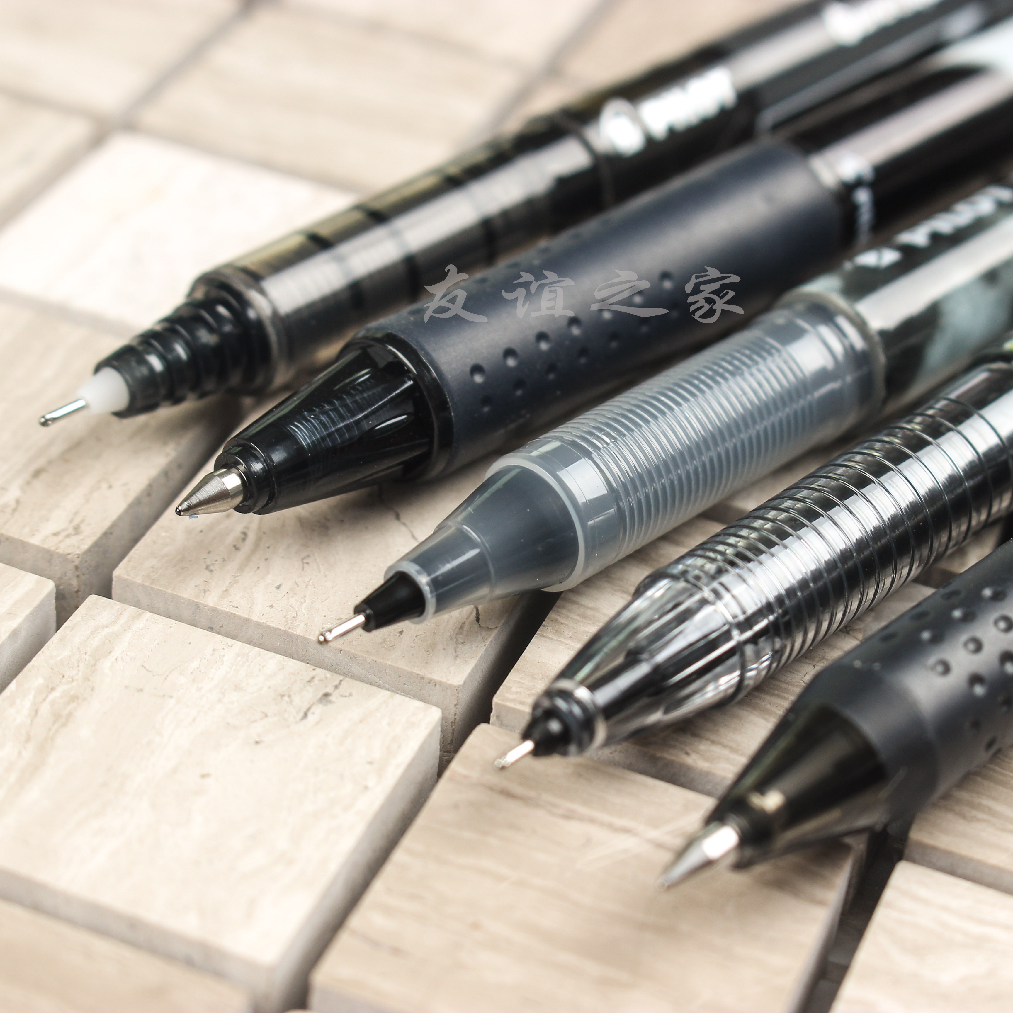 日本百乐中性笔黑色水笔p500考试专用用笔针管中性笔