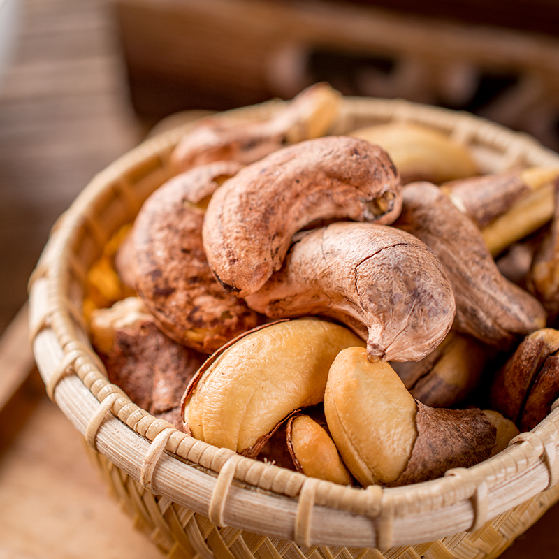 新货带衣腰果500g原味1000g越南特产紫皮大腰果仁盐焗每日坚果