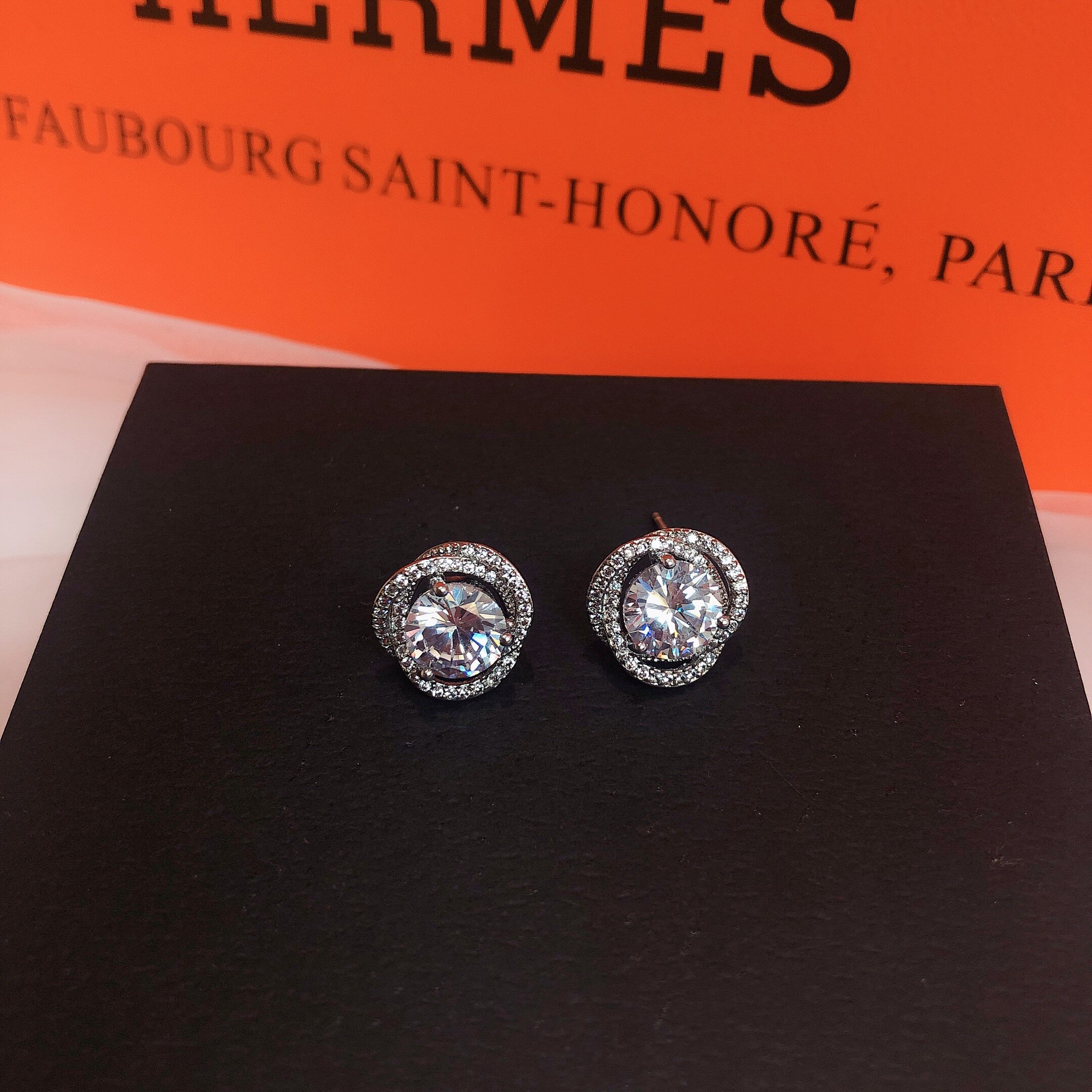 银针真金花朵围钻钻石耳钉超闪名媛公主气质简洁耳钉