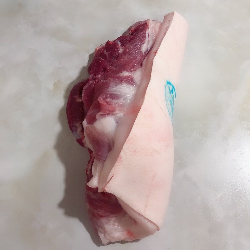 天天一刀不包10斤如图猪皮切下一刀切中国后腿生猪肉