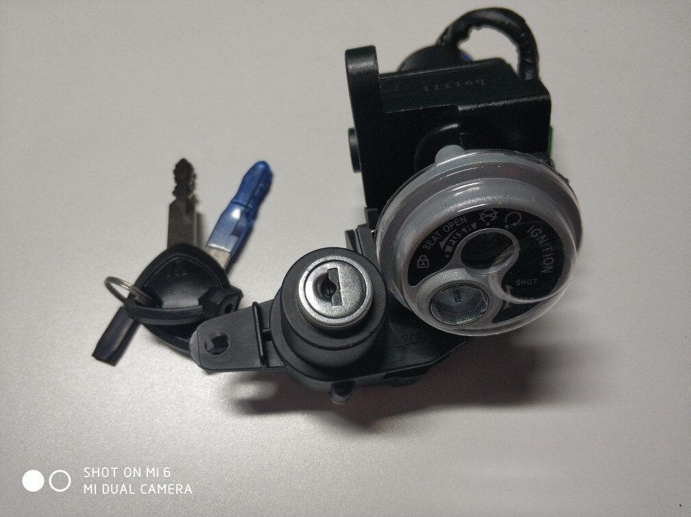 配件适用于豪爵摩托车afr开关组合hj125t20c点火hj125t27摩托车钥匙